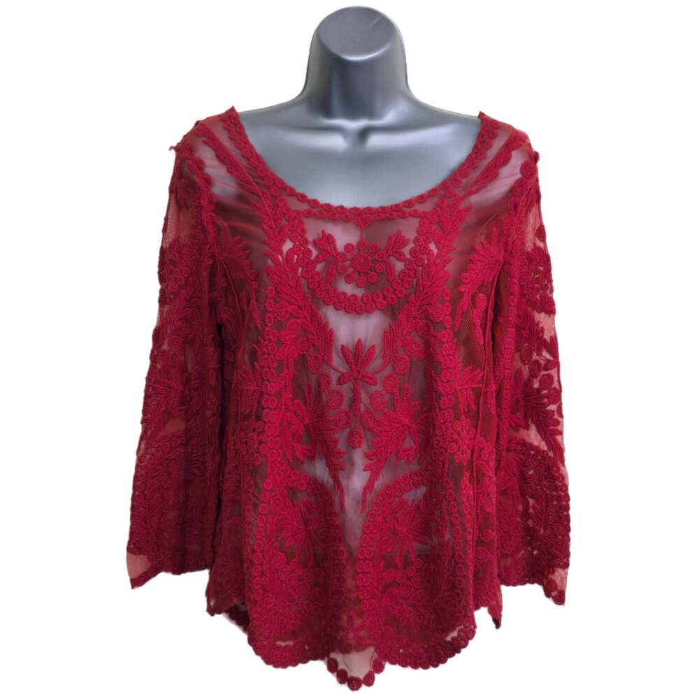 Ultra Flirt Red Embroidered Mesh Scoop Neck 3/4 Sleeve Top Size M